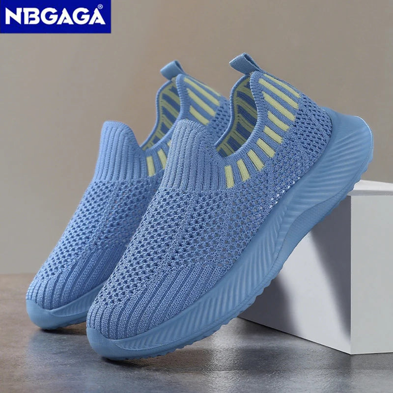 Children's Boys Lightweight Casual Shoes Soft-soled Breathable Kids Girls Sports Walking Sneaker Non-slip Tennis.