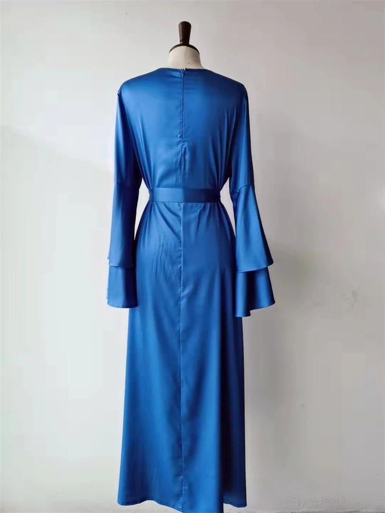 Eid Kebaya African Dresses For Women Muslim Kaftan Satin Shiny Batwing Abaya Dubai Luxury Caftan Marocain Robe Femme Musulmane.