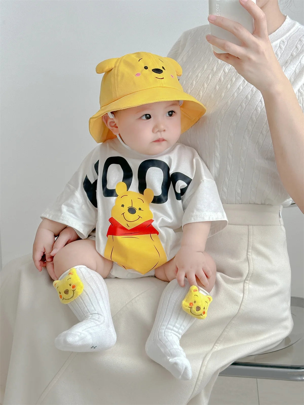 Cartoon Pooh Bär Bodys Schatz Tasche Furz Kleidung Baumwolle Weiche Sommer Baby Kleidung Neugeborenen Fotografie Strampler K5652.