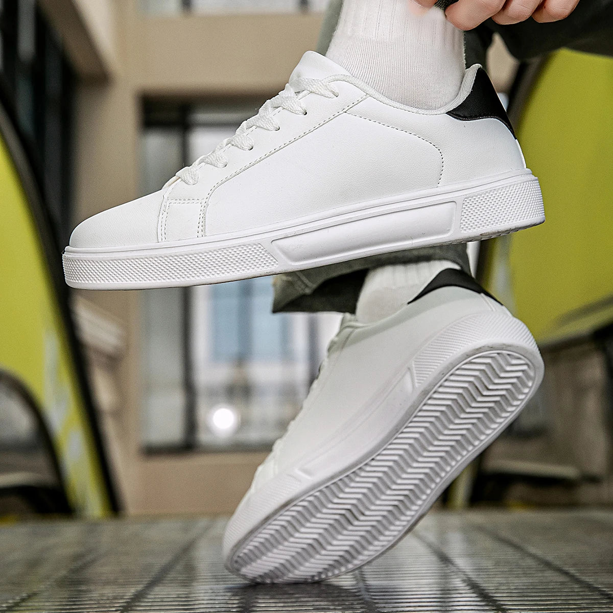 PU Leather Men Shoes Sneakers Trend Casual Shoes Leisure Male Sneakers Footwear Men Vulcanized Shoes Couple Shoes Women Shoes.