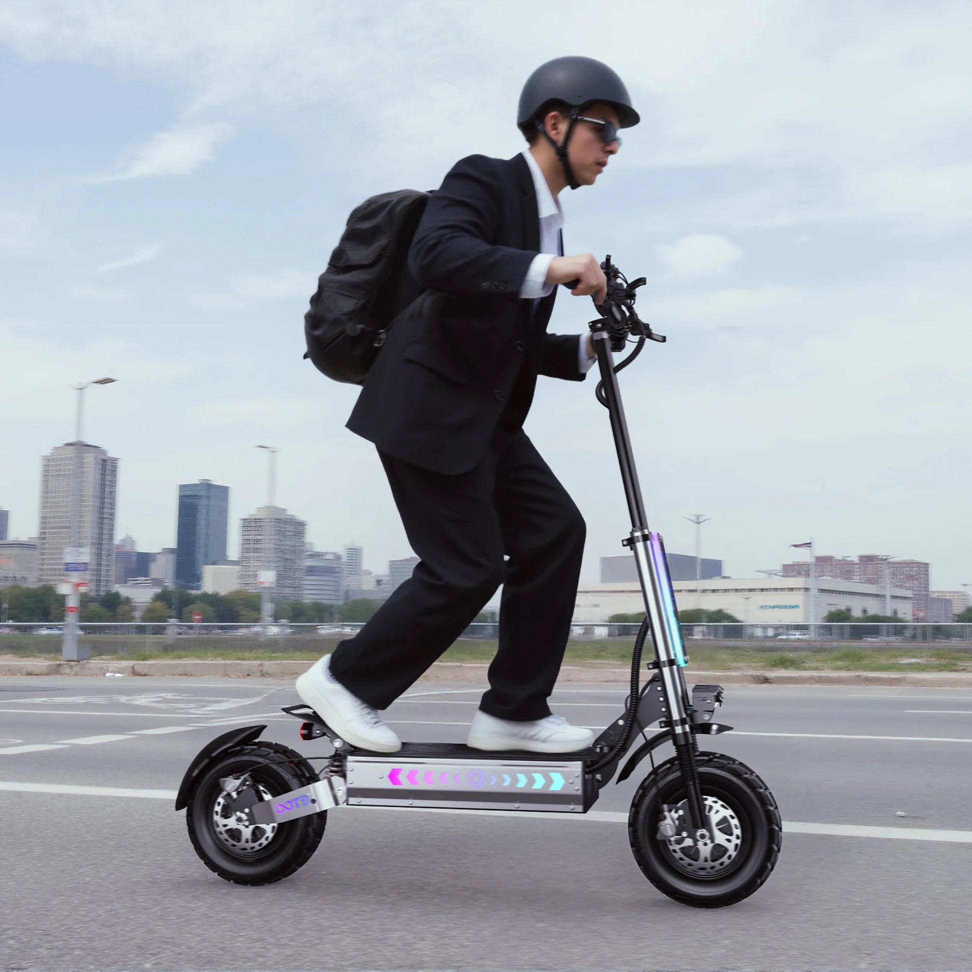 OOTD T90 Foldable Adult Electric Scooter, 85km/h E-Scooter, 4200W Electric Kick Scooter, 60V 31.2Ah Skateboards Kickboard, 100km.