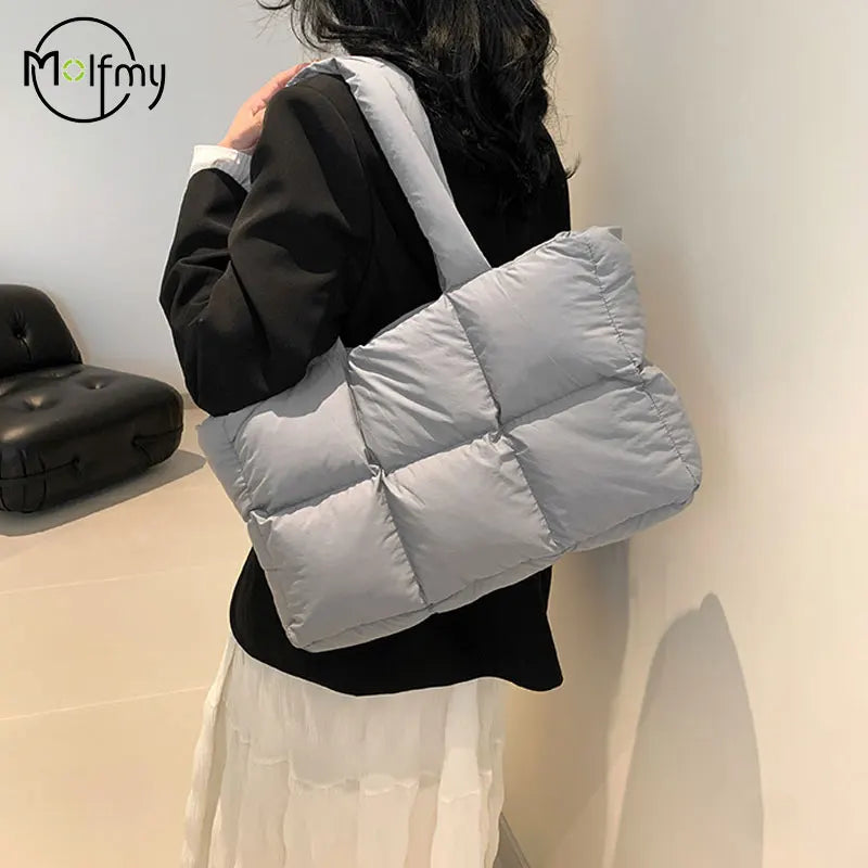 Women Tote Handbags Quilted Plaid Bag Retro Trendy Checkered Waterproof Shoulder Bag Solid Color Winter Soft Large Capacity Bags.
