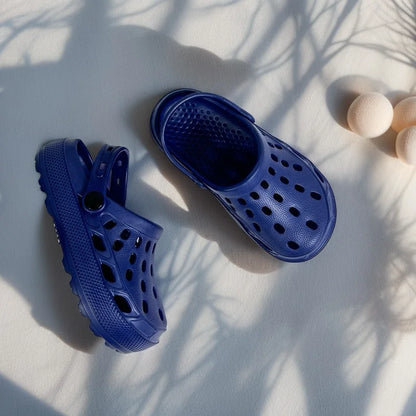 Adorable Kids Beach Shoes Lightweight Breathable Children Sandals Outdoor Learning Shoes Fashionable Simple EVA Clog Footwear.
