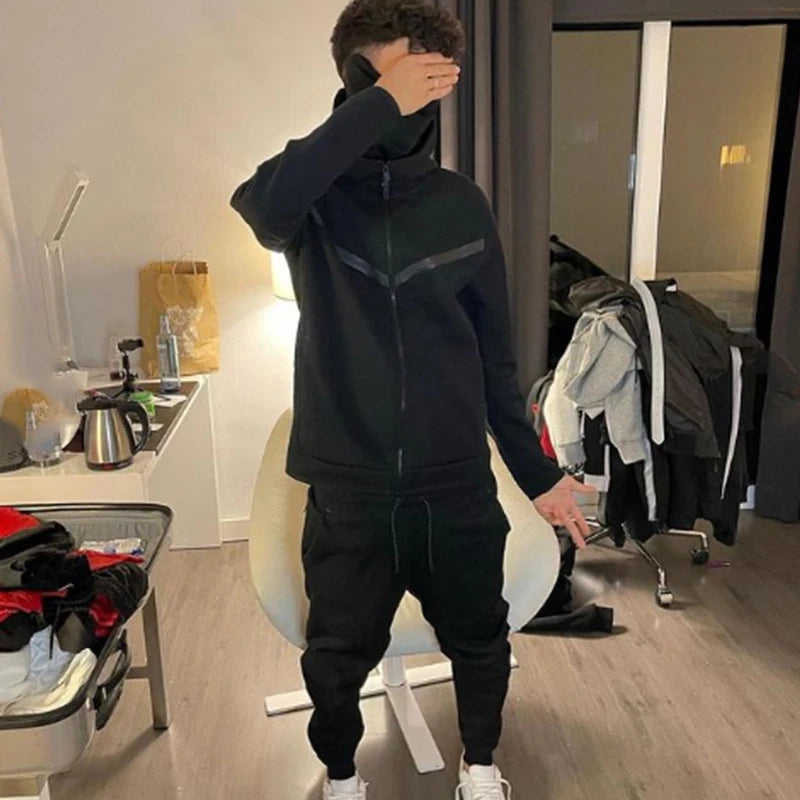 Fashion Solid Color Slim Two Piece Sets Men Fall Winter Casual Long Sleeve Zipper Hooded Sweatshirt And Pants Suits Mens Outfits.