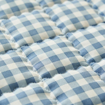 For High-Quality Quilted Plaid Mattress Cover,Mattress Protector,- Antibacterial, Breathable,Comfortable for Fresh Sleep Experie.