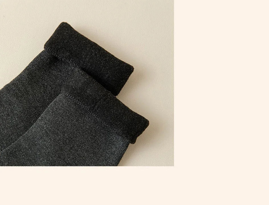 2 Pairs Men Winter Socks Warm Thicken Thermal Snow Boots Solid Color Floor Socks Soft Outdoor Anti-Cold Cashmere Socks.