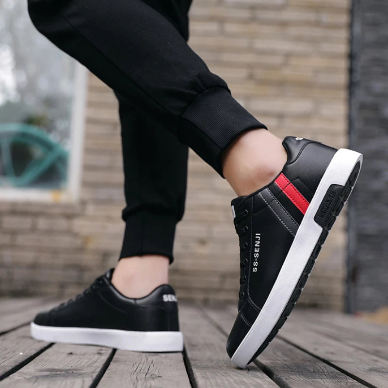High Quality Men Sneakers Leather Outdoor Casual Shoes Lace-up Hot Sale Mens Vulcanized Shoes Trendy Men Shoes New Tenis Hombres.