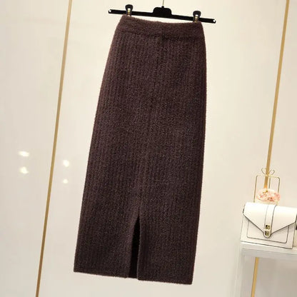 Mink velvet skirt female autumn and winter mid-length knitted one-step skirt split straight winter skirt casual solid long skirt.