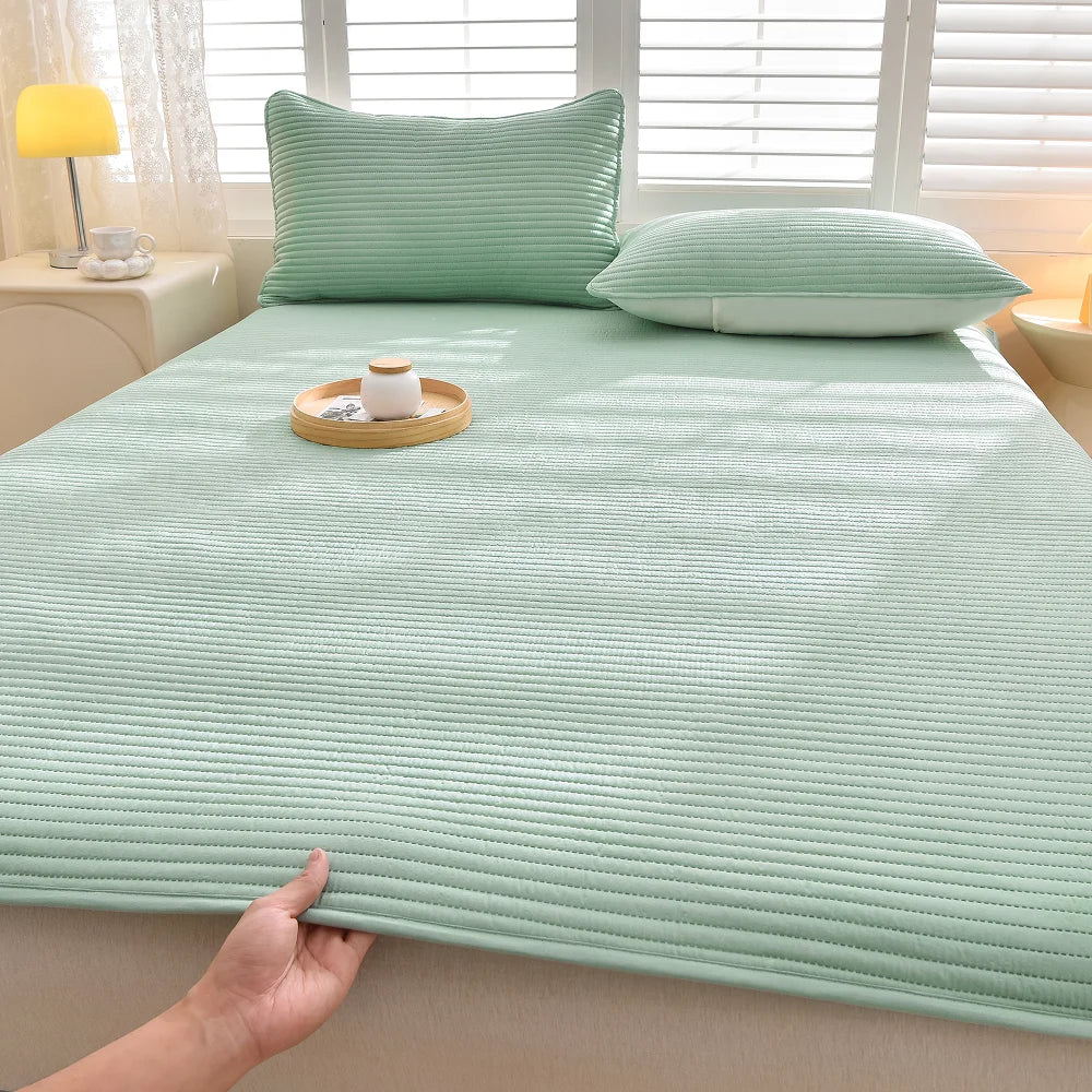 1pc Striped Waterproof Mattress Protector, Comfortable Mattress Cover, Soft and Breathable  for Single/Double Beds.