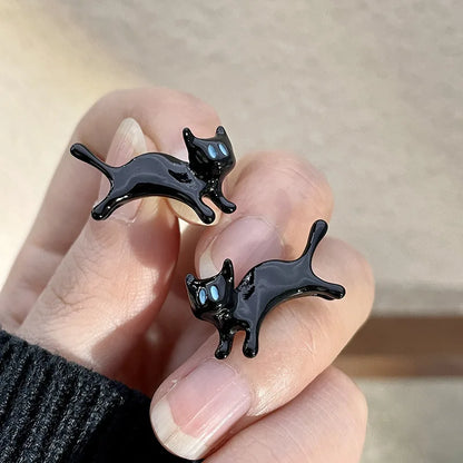 2023 New Fashion Cute Animal Stud Earrings Women Cartoon Small Black Cat Bear Shark Dinosaur Earring Ear Stud Girl Funny Jewelry