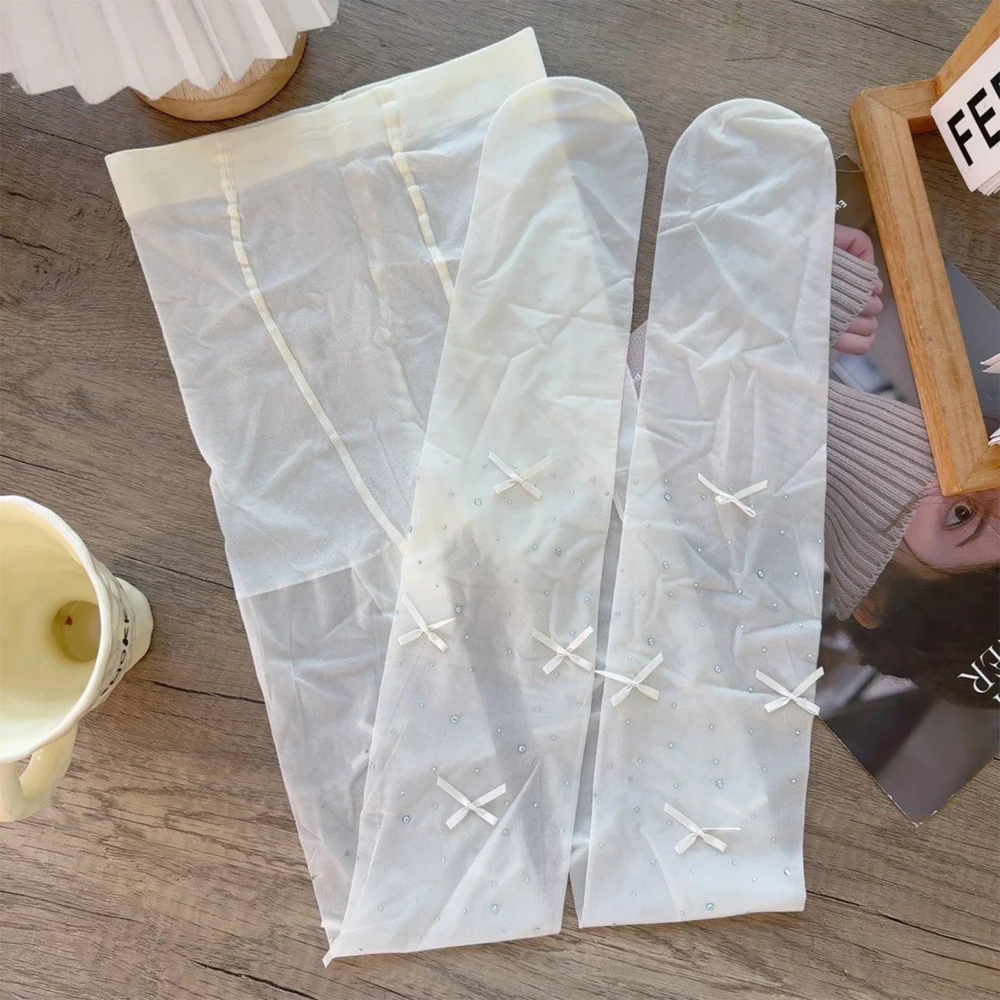 New Lolita Velvet Bowkont Embroidery Pearl Tights Pantyhose Flash Diamond Women Tight JK Style Sweet Girls Kawaii Cute Stockings