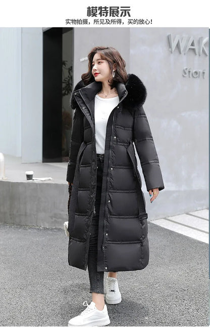 2024 neue Winter frauen Gepolsterte Jacken Mid-länge Modische Mit Kapuze Große Pelz Kragen Lose Dicke Unten Baumwolle Oberbekleidung damen.