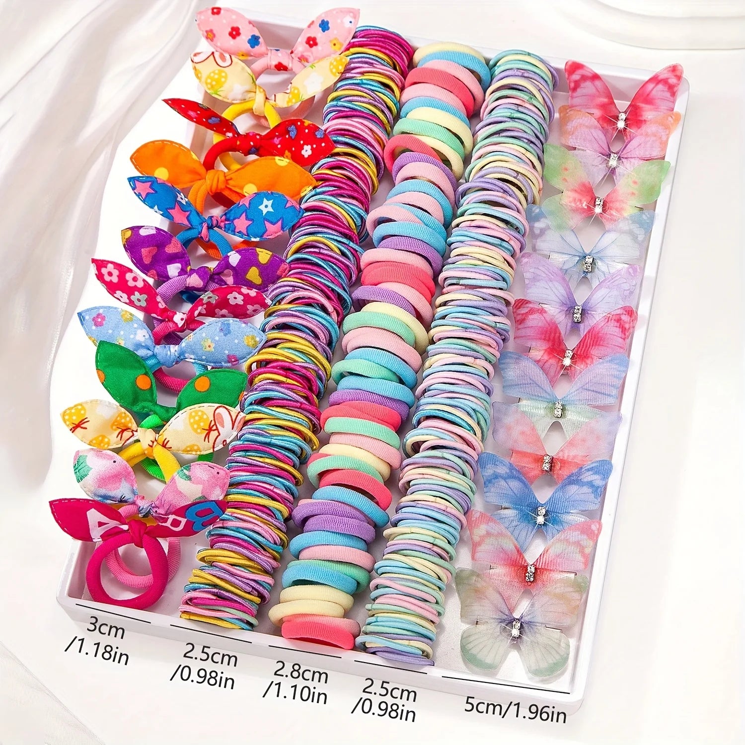 There are 267 sets of butterfly clip sets for girls, cute rabbit ear headbands, hair ties, and colorful flower hair clips..