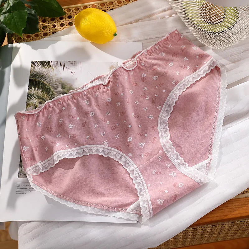 New Women Panties Antibacterial Cotton Lace Underwear Women's Floral Sweet Girls Briefs Mid-waist Shorts Female Lingerie M-XXL.