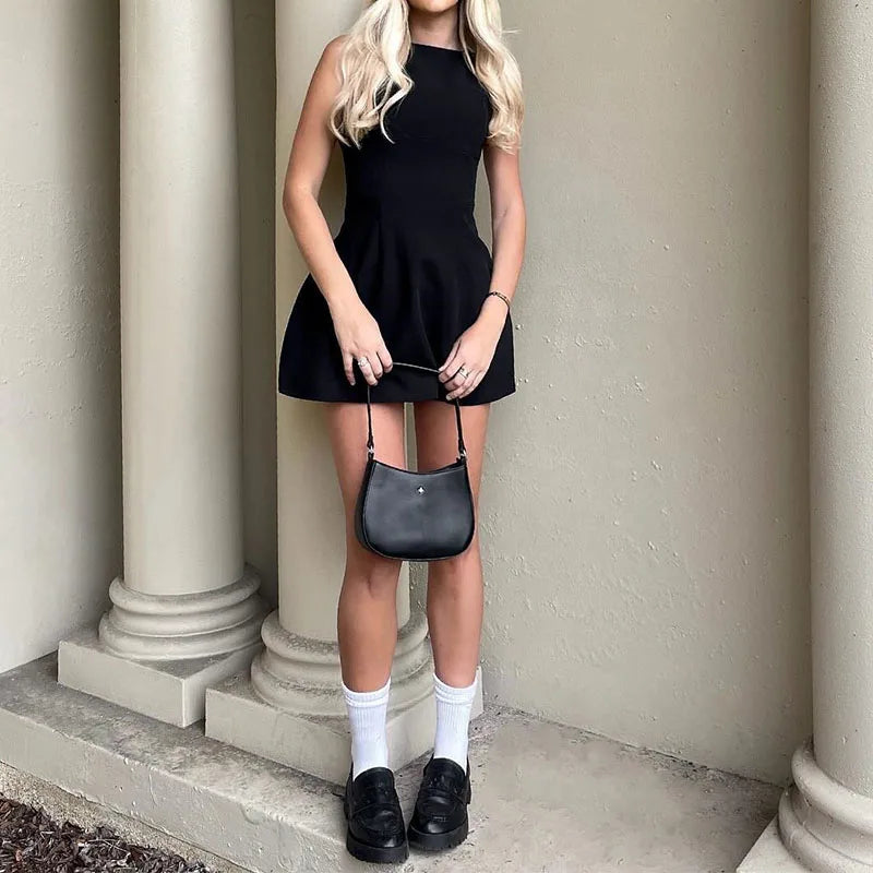 Damen-Abschlusskleid, Y2k-Mini-Trägerkleid, solides, ärmelloses, fließendes kurzes Kleid, offener Rücken über dem Knie, kurzes Sommerkleid.