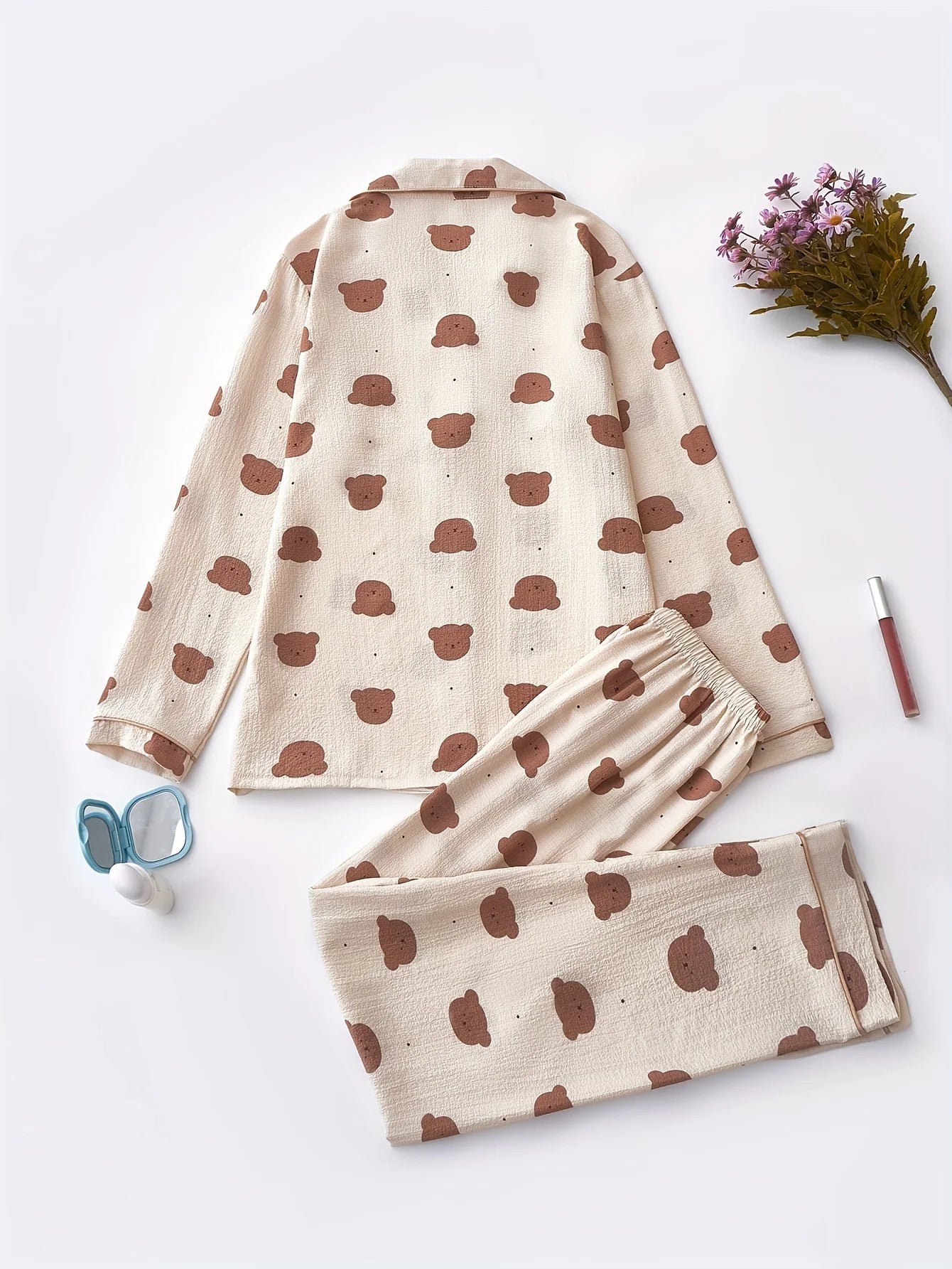 Cozy Bear Print Pajama Set for Women - Long Sleeve, Button-Up Lapel Top & Elastic Waist Pants, Machine Washable, for Autumn.