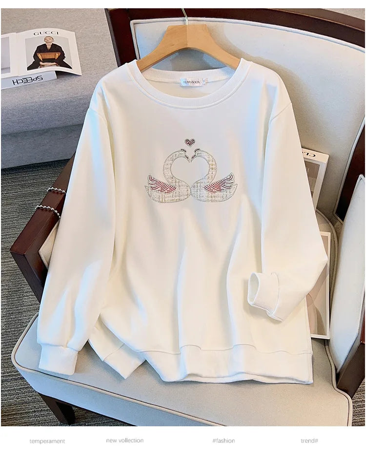 175 kg Übergröße Damen Büste 170 Herbst Lose Rundhals Langarm Diamant Schwan Sweatshirt Schwarz Weiß 5XL 6XL 7XL 8XL 9XL.