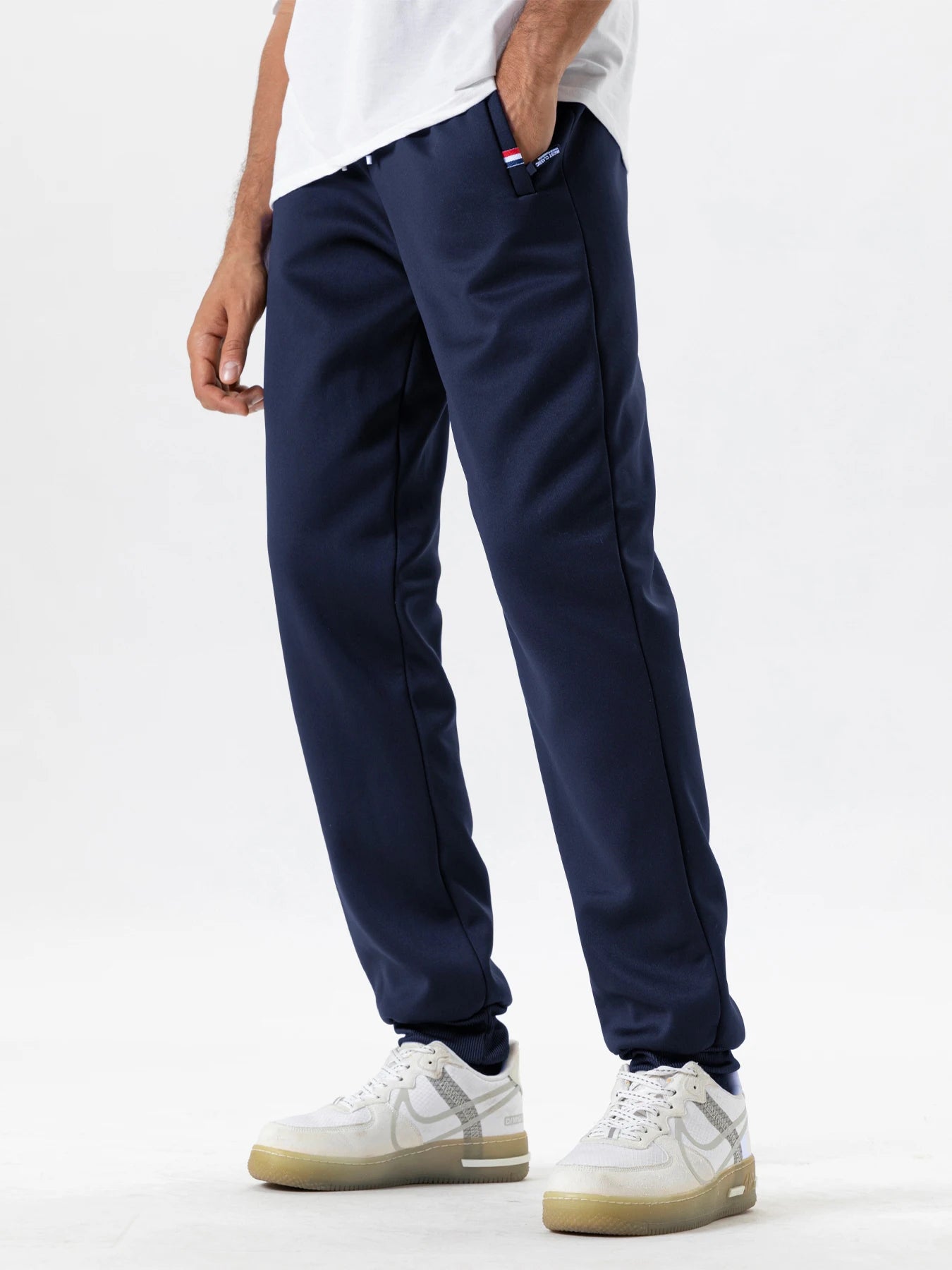 Autumn Winter Thicken Fleece Sweatpants Men Women Loose Casual Trousers Drawstring Warm Outdoor Sports Pants Jogging Pants.