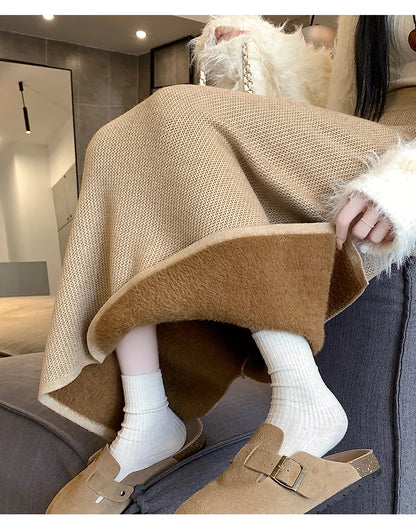 2025 New Thick Knit Midi Skirt High Waisted Straight Hem Bodycon Pencil Skirts for Petite Women Cozy Fall Winter Fashion.