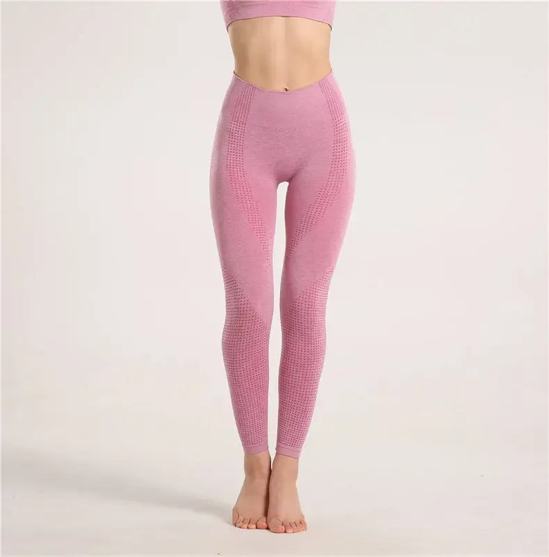 Sexy Seamless Knitted Yoga Sportswear Set Women's Quick Dry Tight Fitness Clothes Set Comfortable High-End Sensation.