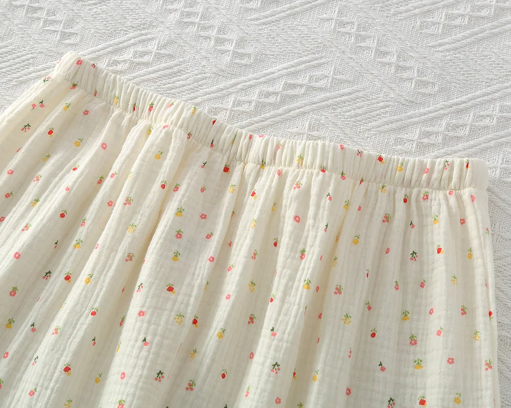 Pajamas pure cotton three-piece set spring and summer thin crepe autumn gauze lapel short-sleeved trousers shorts loungewear set.