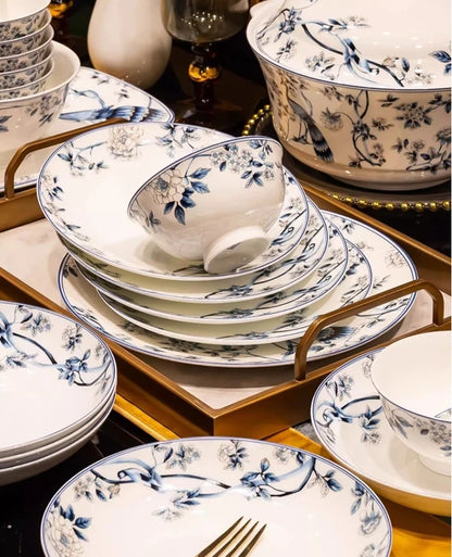 Blue Peacock Bone China Dining Plate Blue and White Kitchen Tableware Flower Ceramic Tableware Home Dining Bar Main Course Plate.