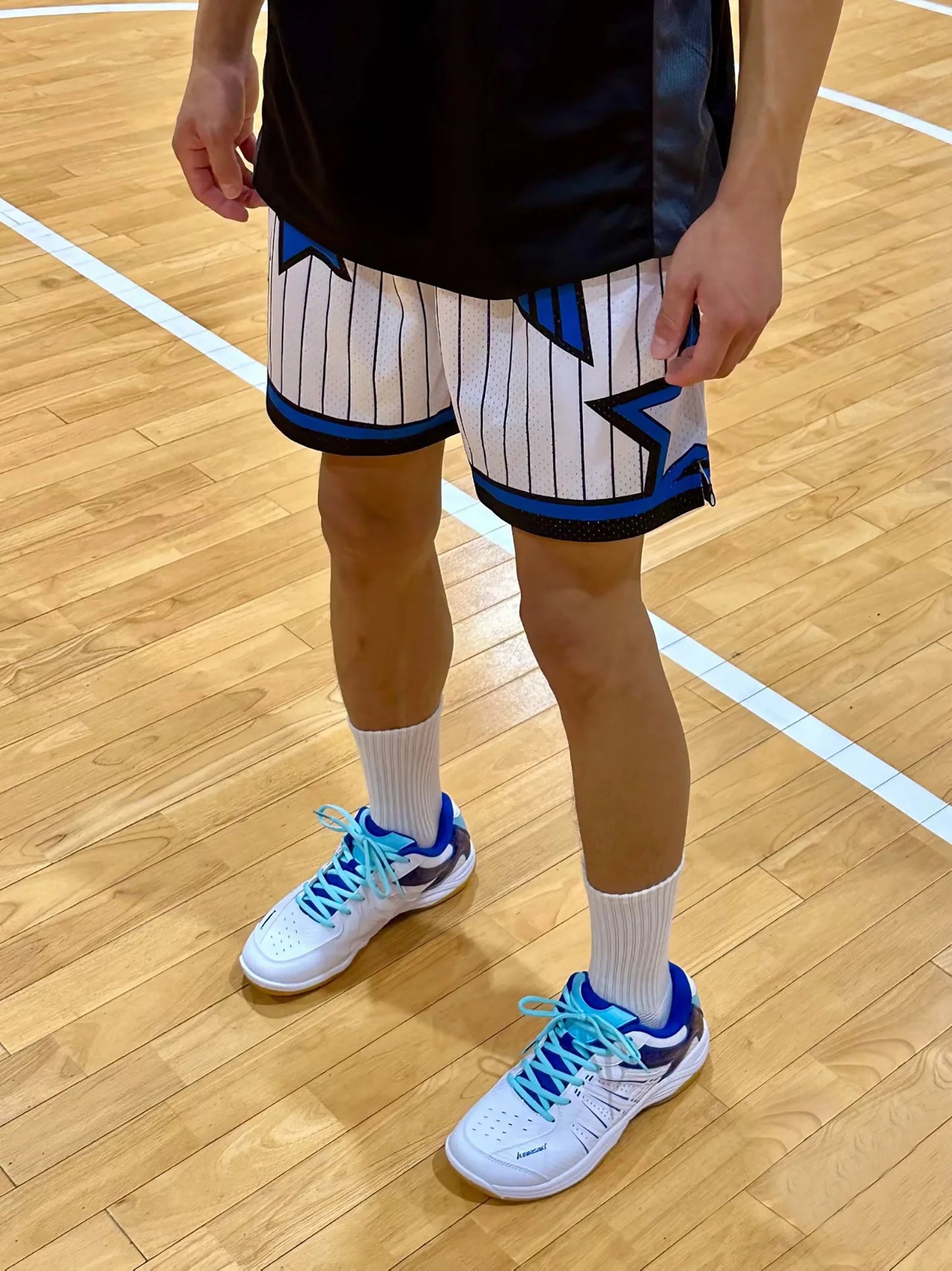 Kawasaki New Badminton Shoes Sneakers Mens Tennis Breathable Anti-Slippery Sport Shoes for Men Women K-065D.