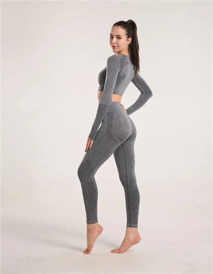 Sexy Seamless Knitted Yoga Sportswear Set Women's Quick Dry Tight Fitness Clothes Set Comfortable High-End Sensation