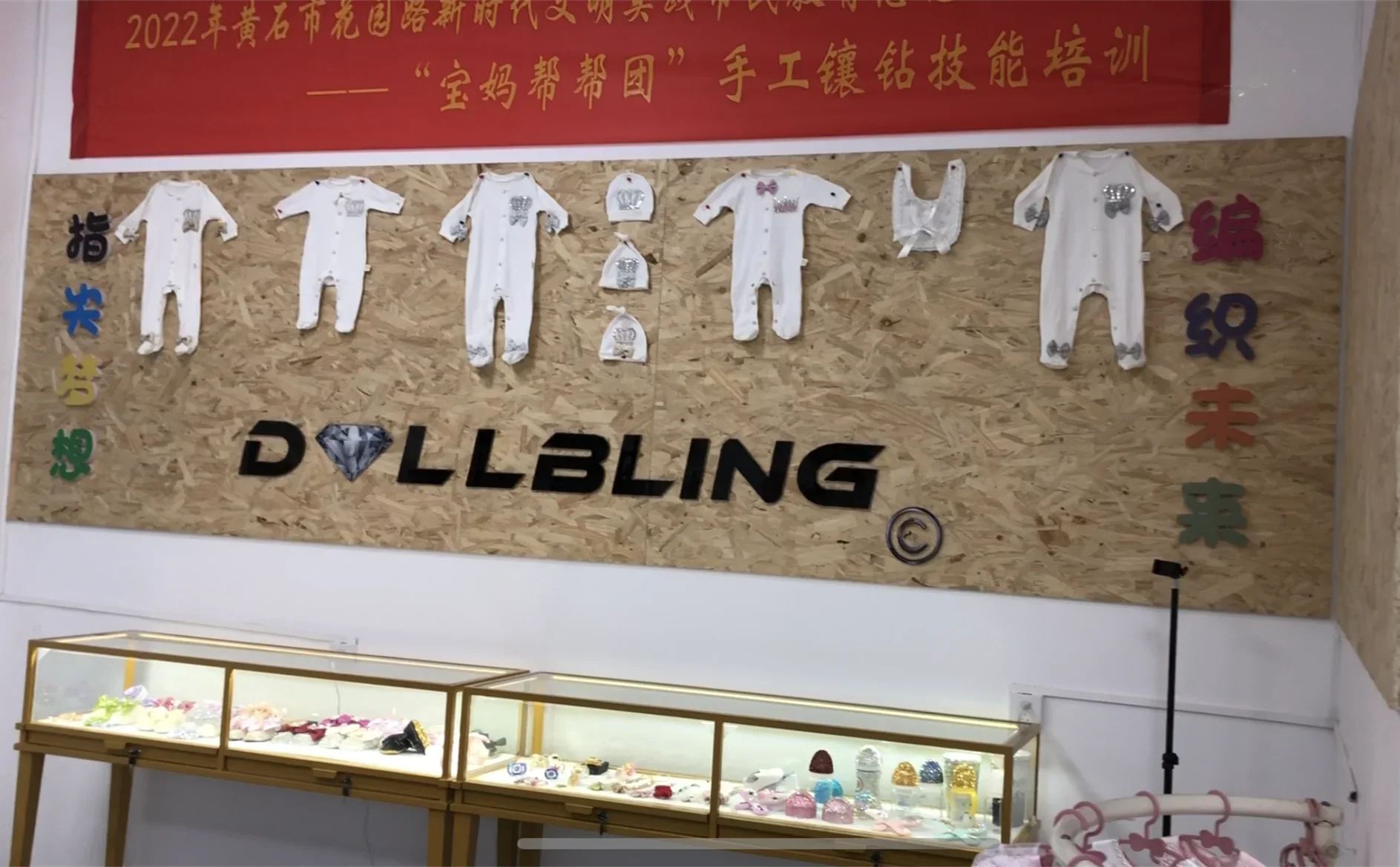 10-teiliges blaues 100 % Baumwollgewebe, gestrickt, Großhandel, individuell gestaltet, Neugeborene, neues Design, Winterkleidung, Kleidung, Luxus-Baby-Strampler-Set.