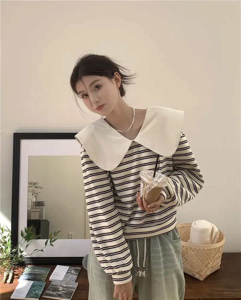 Oversized New Women Clothing Korean Patchwork Peter Pan Collar Sweatshirts Female Casual Striped Long Sleeve Loose T-Shirts Tops.