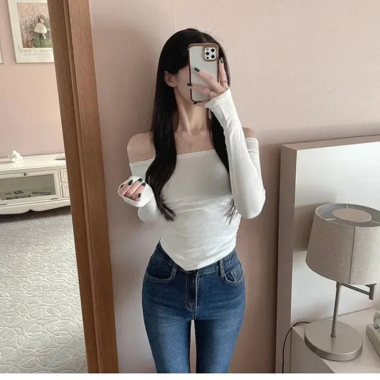 Korean Dongdaemun Fashionable Women's Clothing Off-the-shoulder Sexy Slimming Long Sleeve T-shirt Cropped Top Smooth Silhouette.