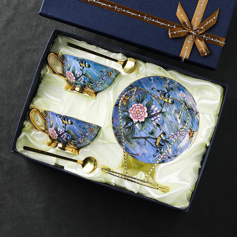 European Style Bone China Coffee Cup and Plate Set Gift Box Set Household High-end Afternoon Tea Cup.