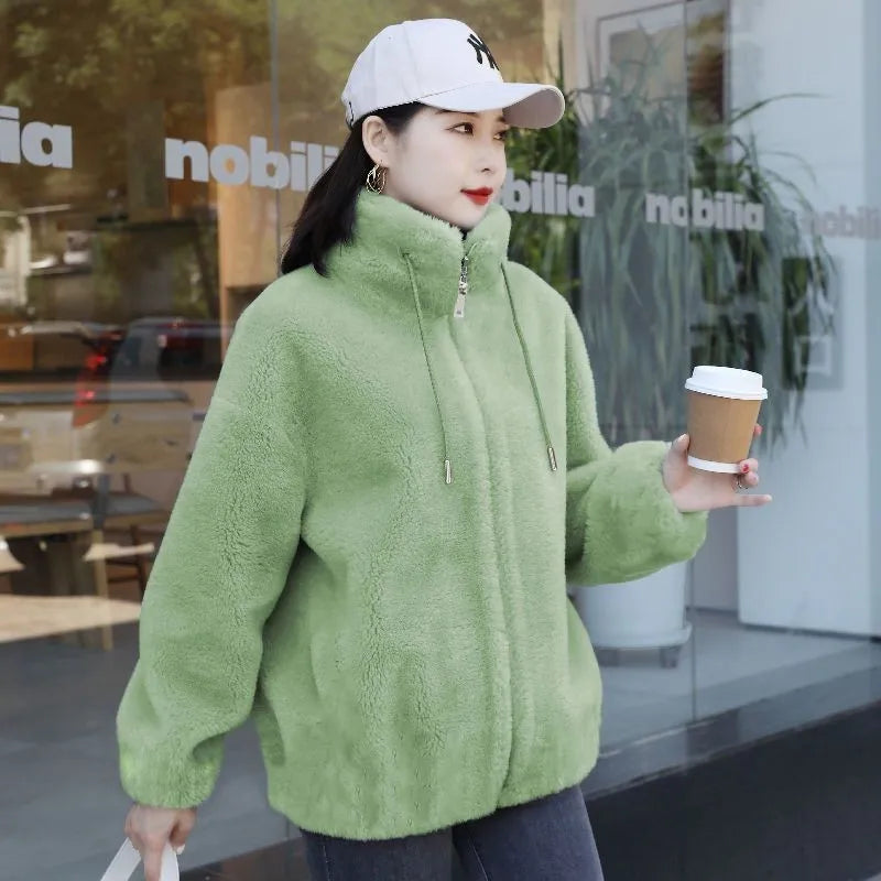 Frauen Winter Doppel Korallen Fleece Warme Mantel Stehkragen Plüsch Dicken Mantel Weibliche Mode Casual Langarm Zipper Kleidung.