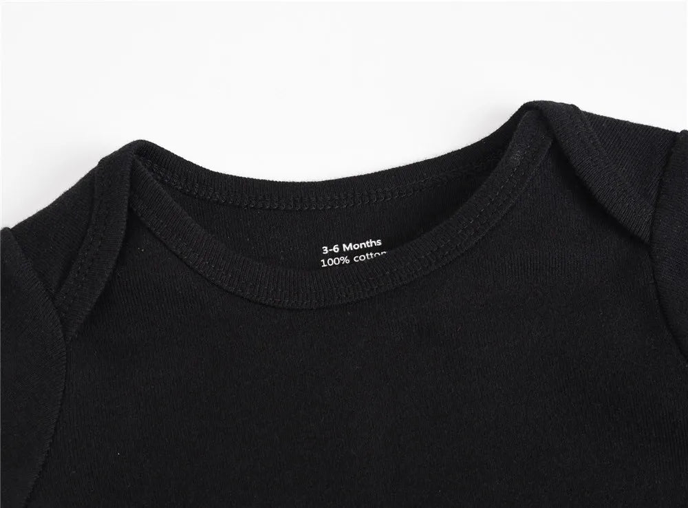 2025 Sommer Unisex Baby Body 0-24 Monate Kurzarm 100 % Baumwolle Weiß Schwarz Grau Design Säuglingskleidung.