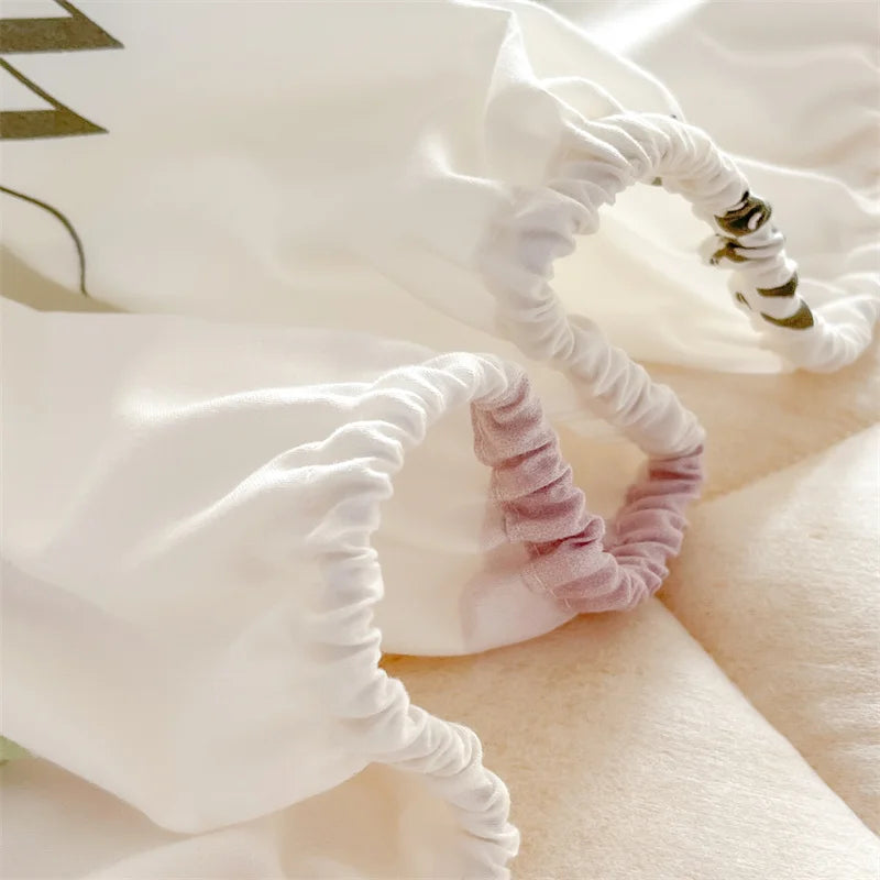 1pc Floral Style Bed Cover Quilted Bedspread Non-slip Mattress Protector Adults Kids Room Bedsheets 매트리스 커버 (No Pillowcase).