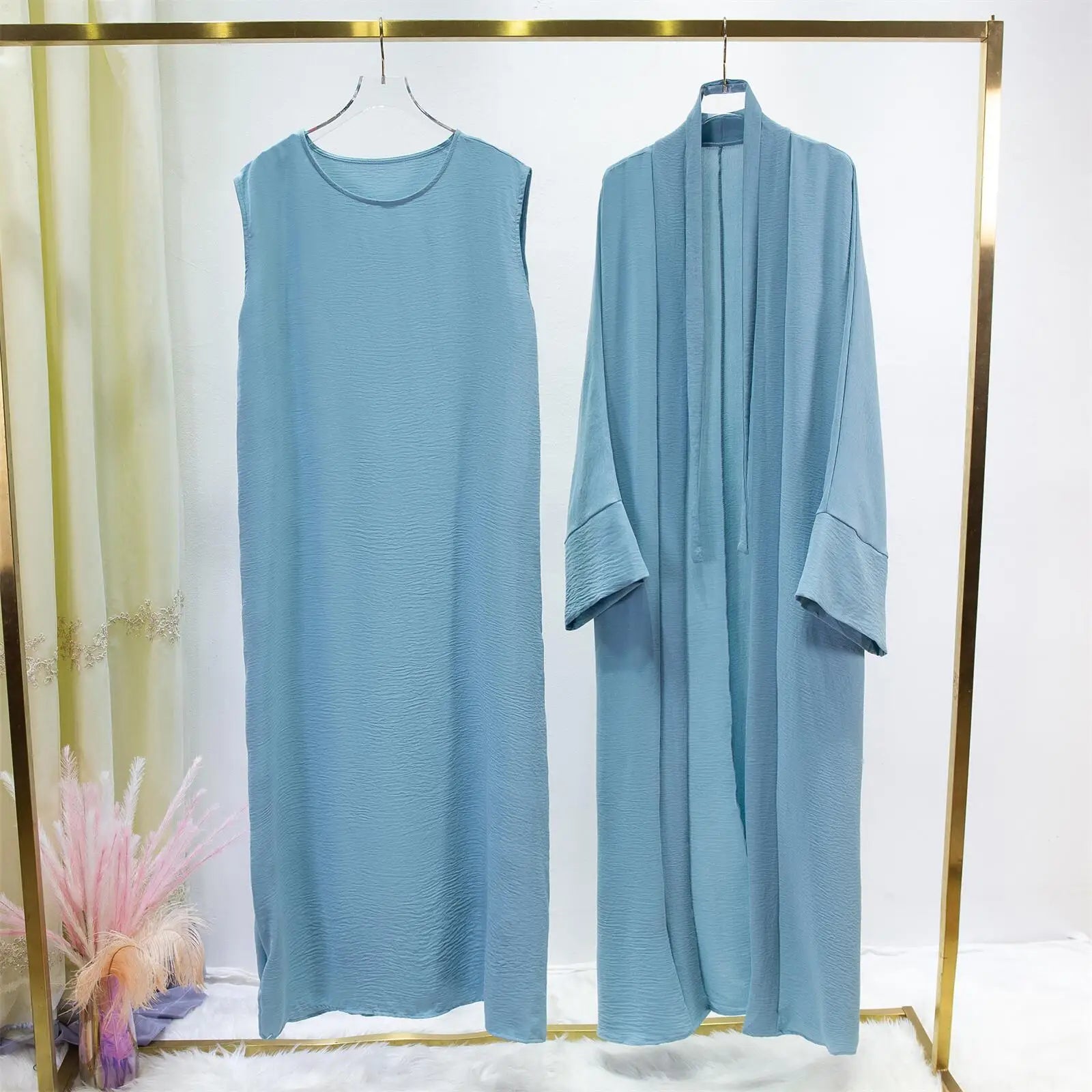 2 Bilder Muslimische Sets Muslim Jilbab Zwei Stücke Frauen Heraus Abaya Lose Strickjacke Mantel Ärmelloses Innenkleid Gebetskleidung mit Gürtel.