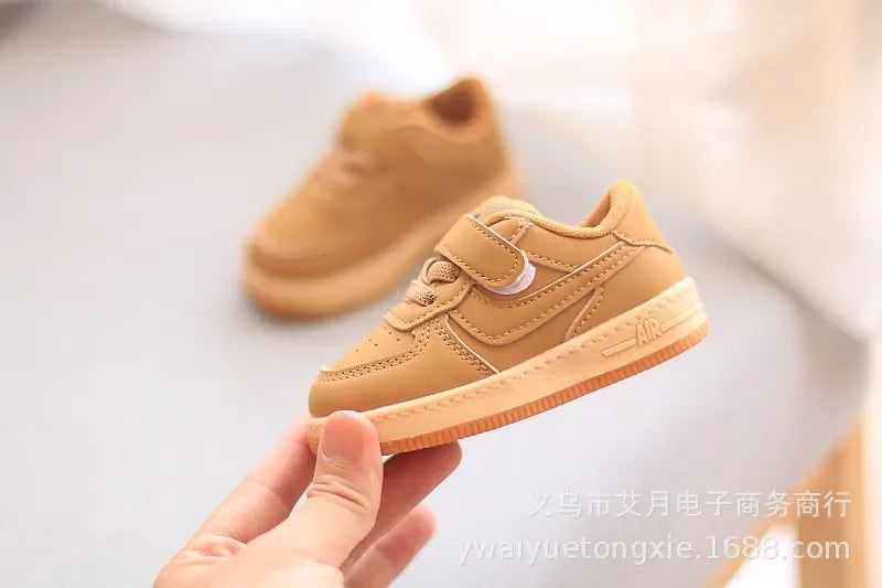 Children Sneakers Boys Girls Leather Low-Top Board Shoes Students Soft Bottom Footwear Kids Running Shoes Baby Casual Footwear.