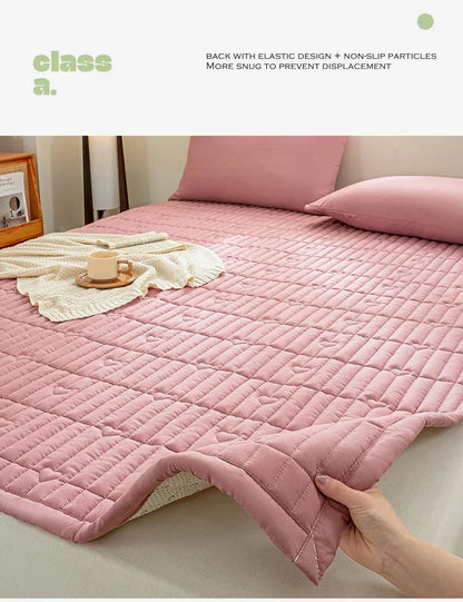Washed cotton quilted thicken mattress pink romance heart sleeping mat 150cm bed sheet bed protection pad queen king size.