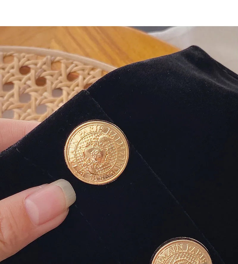 Velvet Black High Waist Slim Shorts Thicked Women's Winter New Korean Fashion Double-breasted Wide Leg Short Pants.