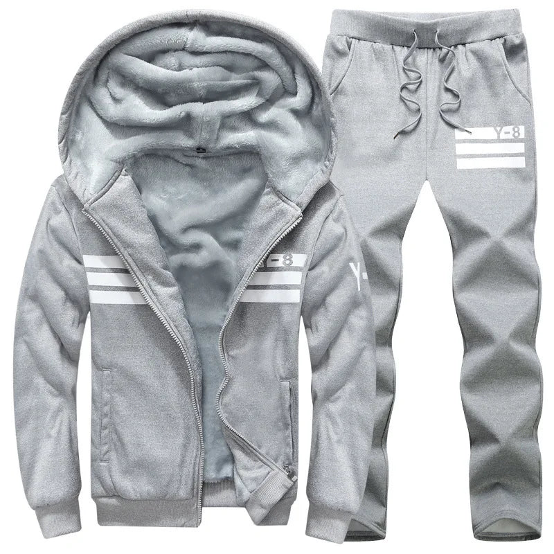 Winter New Men's Fleece Thickened Warm Sports Suit Fashionable Hooded Full Zipper Solid Color Trendy Casual Men's Suit.