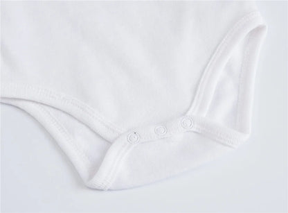 2025 solide weiße Babykleidung Kurzarm Baumwolle Baby Mädchen Jungen Body Neugeborenen Körper Bebe 0-24 Monate Säuglingsoverall.