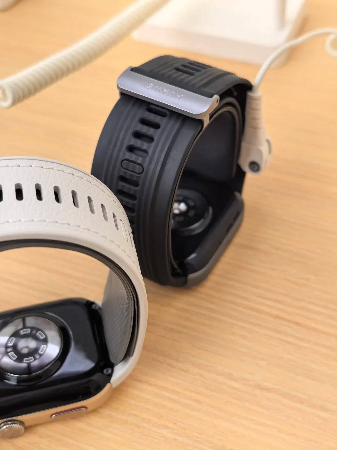 HUAWEI Watch D2 1.82‘’ AMOLED Display ECG Comprehensive Sleep Monitoring Family Health Care Bluetooth Talk NFC Airbag Strap.