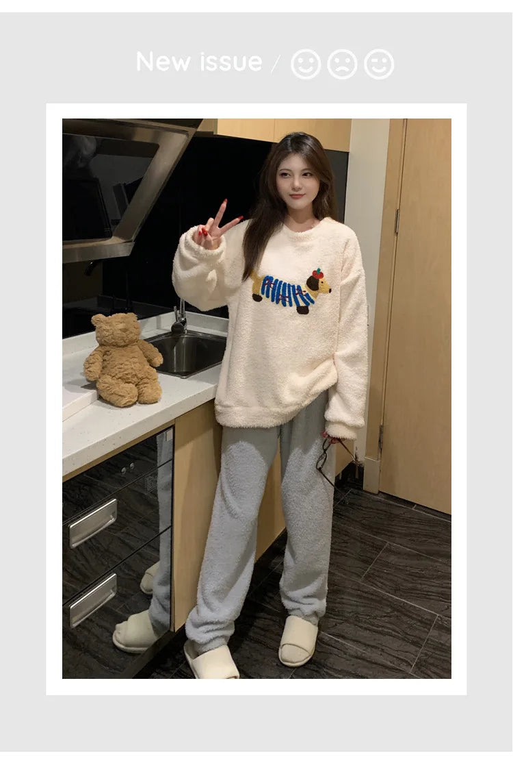 Kawaii Hello Kitty Pajamas Girl Sanrio Long-Sleeved Loungewear Sweet Young Student Girl  Warm Home Clothes Sleepwear Set.