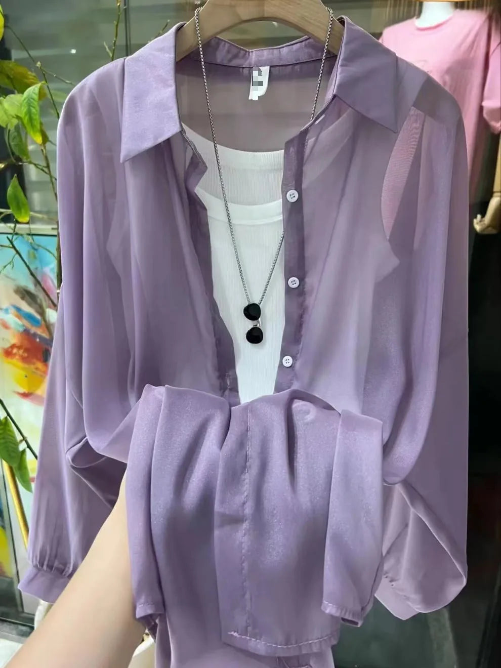 1pcs Woman Four Seasons Shirt Lady Thin Sunscreen Shirts Female Casual Long Sleeve Turn-down Collar Loose Med-Length Style Tops.