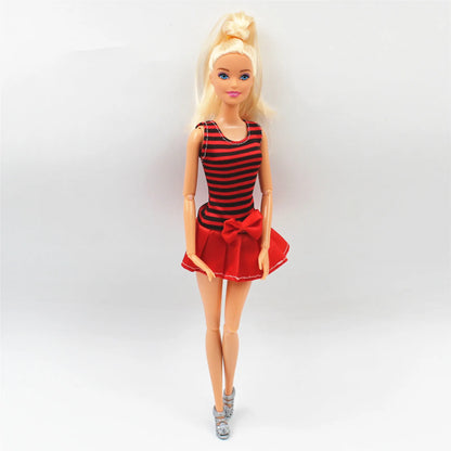 New 30cm 11 Joints Movable Doll with Clothes 1/6 Doll with Skirt Girls Play House Diy Dress Up Toy Gifts.