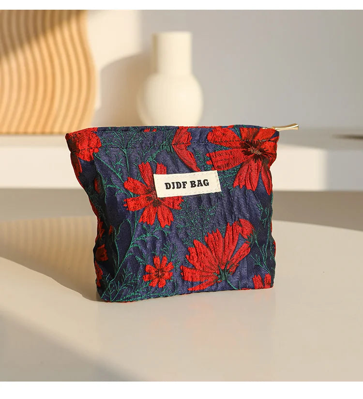 Mini Female Cosmetic Bag Portable Red Soft Small Sanitary Napkin Storage Bag Commuter Coin Key Bag Portable Bank Card Bag.