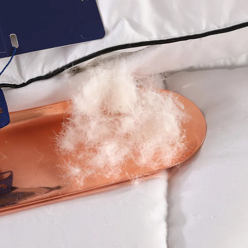 hotel style Comforter Queen KingLightweight fluffy comfortable and breathable soft winter quilt very warm 220x240 Quilts  - et.