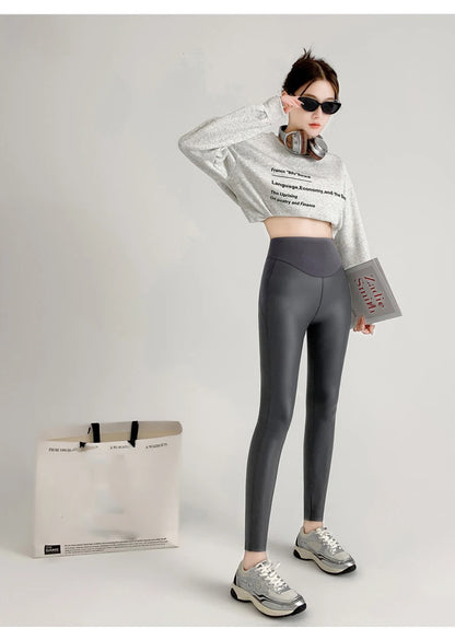 BIVIGAOS Herbst Neue Enge Stretch Leder Hosen Frauen Sharkskin Hohe Taille Spleißen PU Leder Fleece Sexy Leggings Winter Warm.