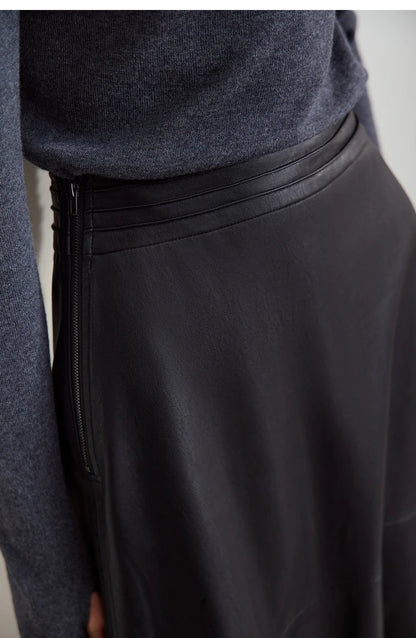 AMII Minimalist Elegant Commuter Environmentally Friendly PU Leather Skirt 2024 Winter New Women's Loose A-shaped Skirt 12444181