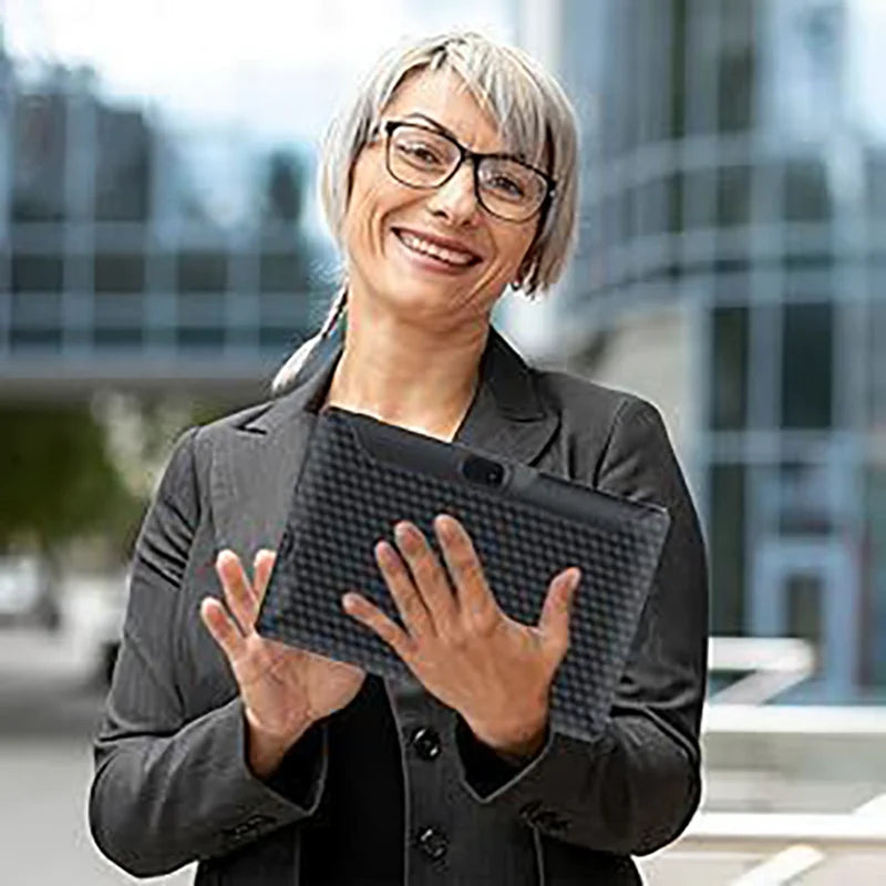 Children's 7-inch Touchscreen Tablet with Cartoon Character Design Supports Wi-Fi and Bluetooth Expandable Memory up to 128GB.